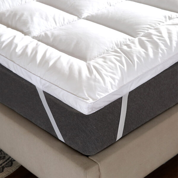 Premium Cotton Mattress Topper for Hotel
